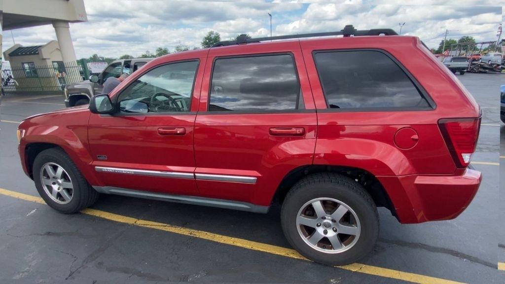 Jeep Grand Cherokee Laredo 4WD 2009