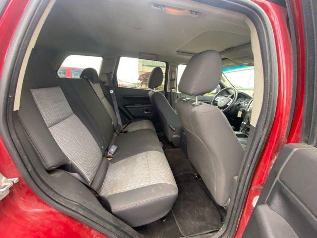 Jeep Grand Cherokee Laredo 4WD 2009