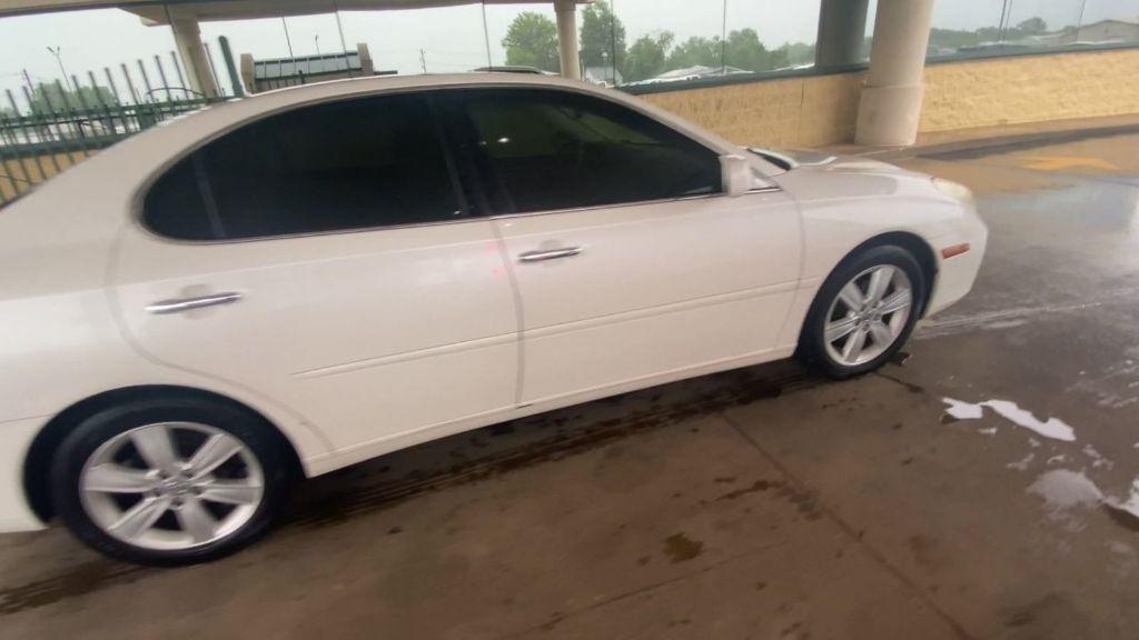 Lexus ES 330 Sedan 2005
