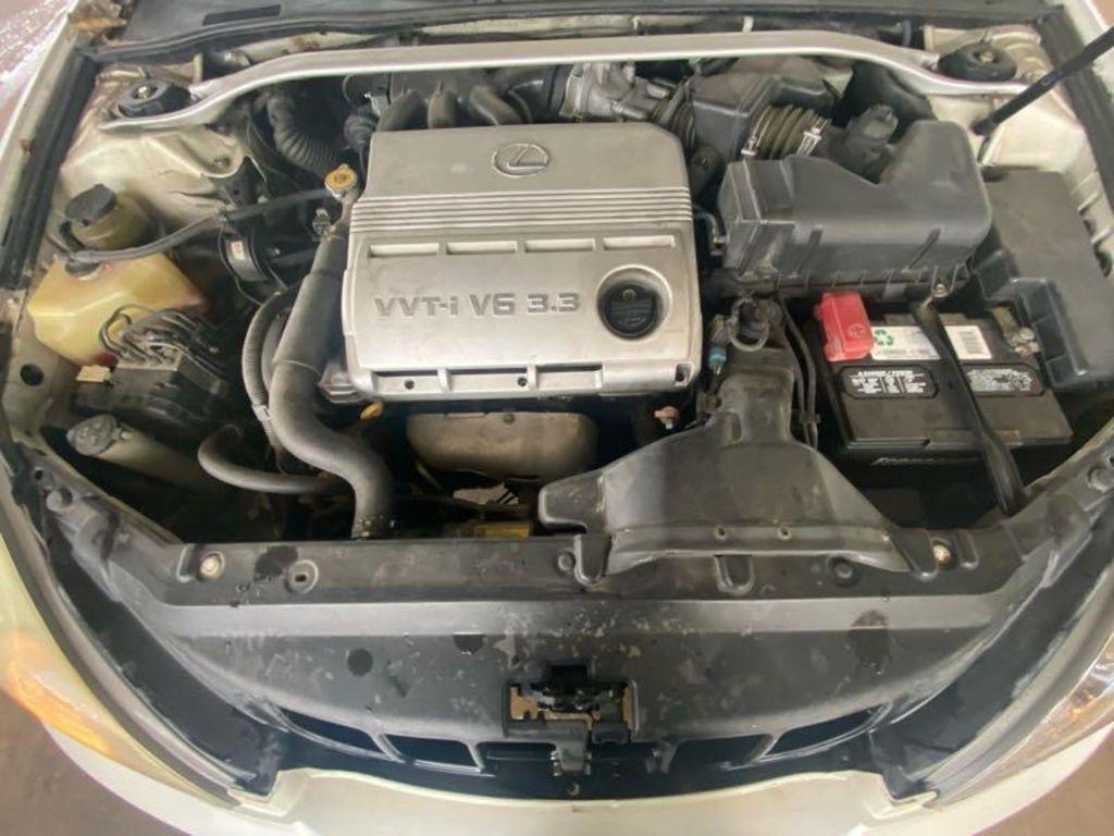 Lexus ES 330 Sedan 2005