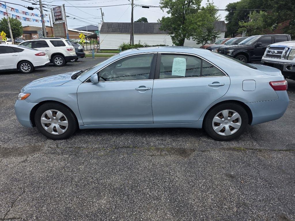 Toyota Camry  2008