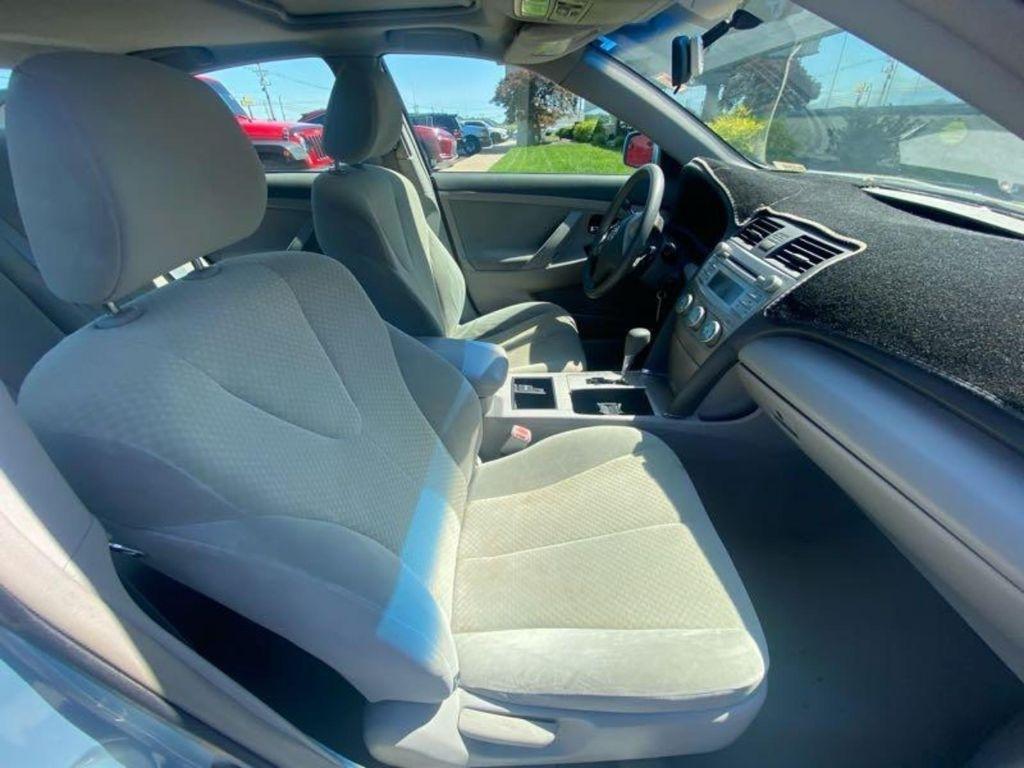 Toyota Camry  2008