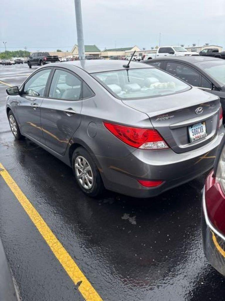 Hyundai Accent GLS 4-Door 2014