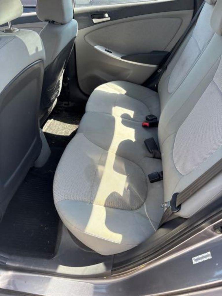 Hyundai Accent GLS 4-Door 2014