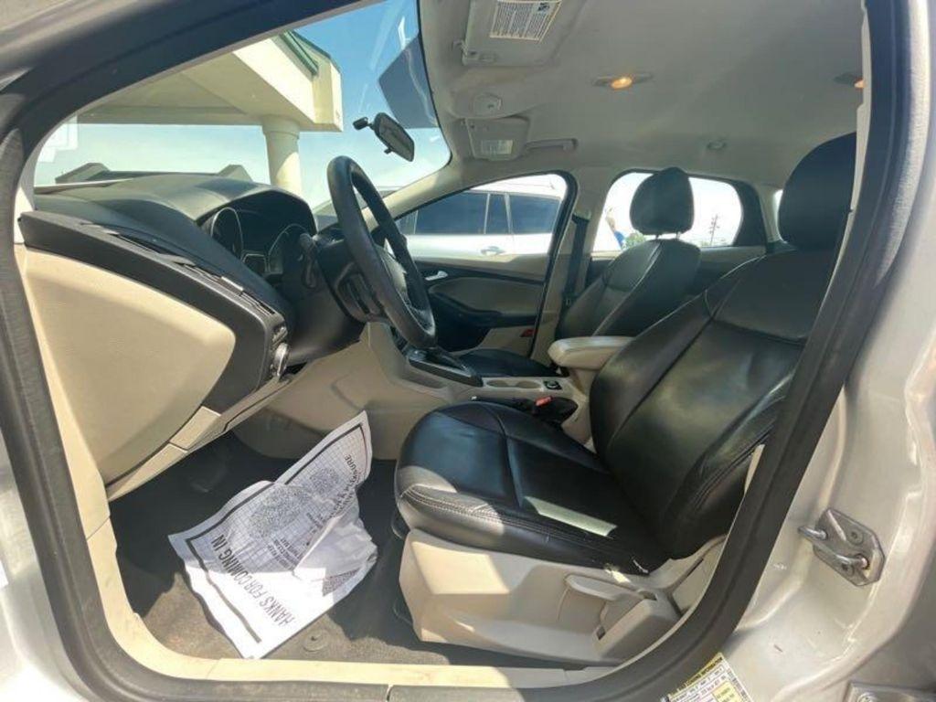 Ford Focus SE Hatch 2014