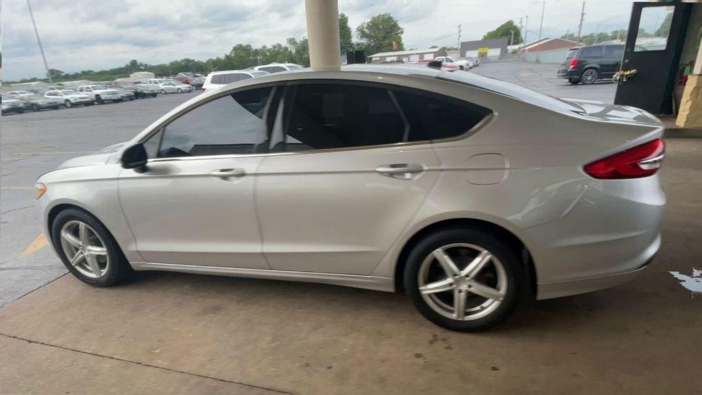 Ford Fusion SE 2017