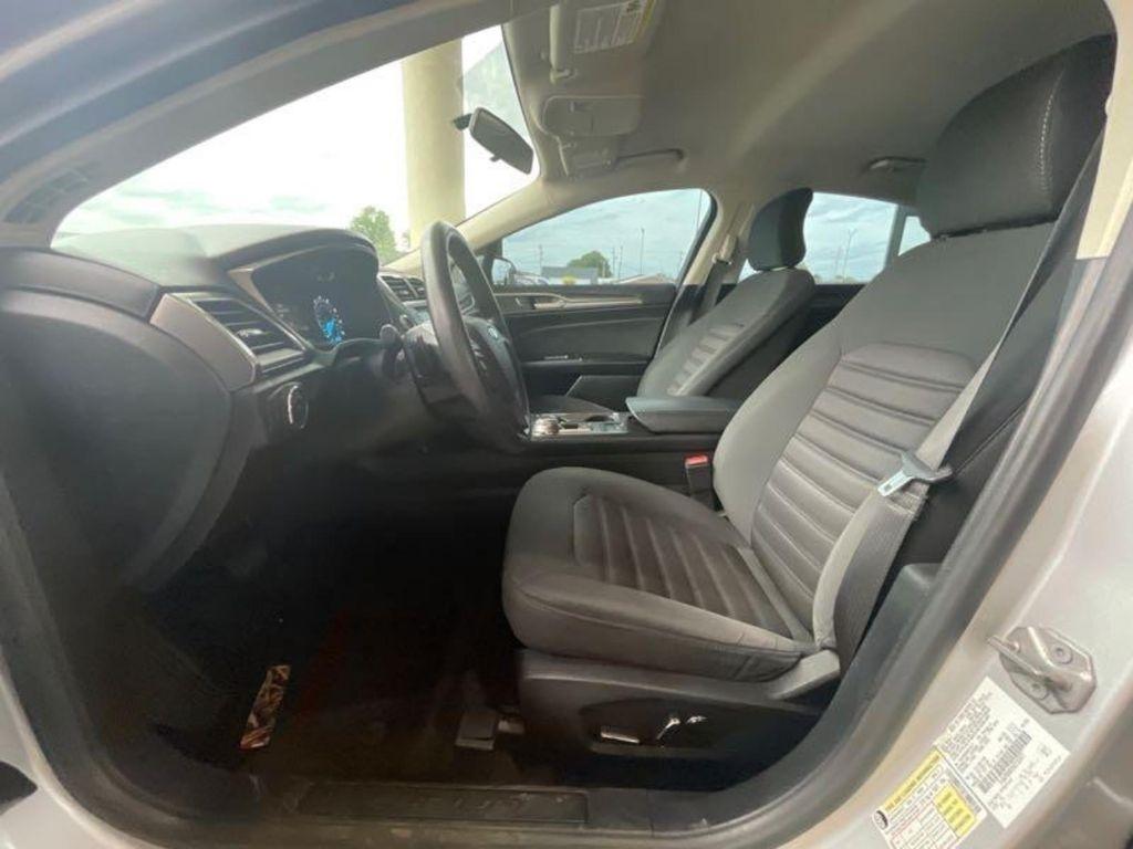 Ford Fusion SE 2017