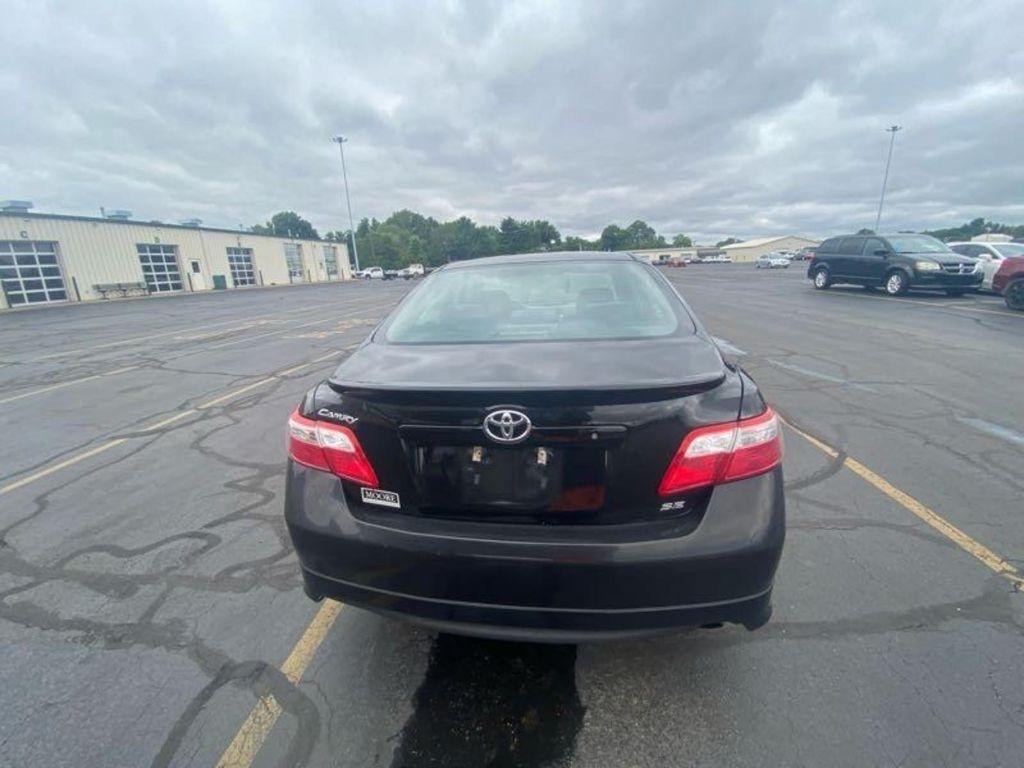 Toyota Camry  2009