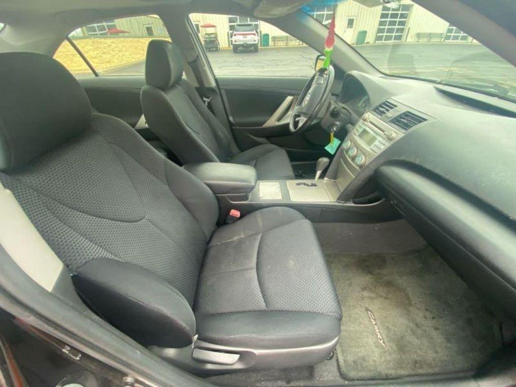 Toyota Camry  2009