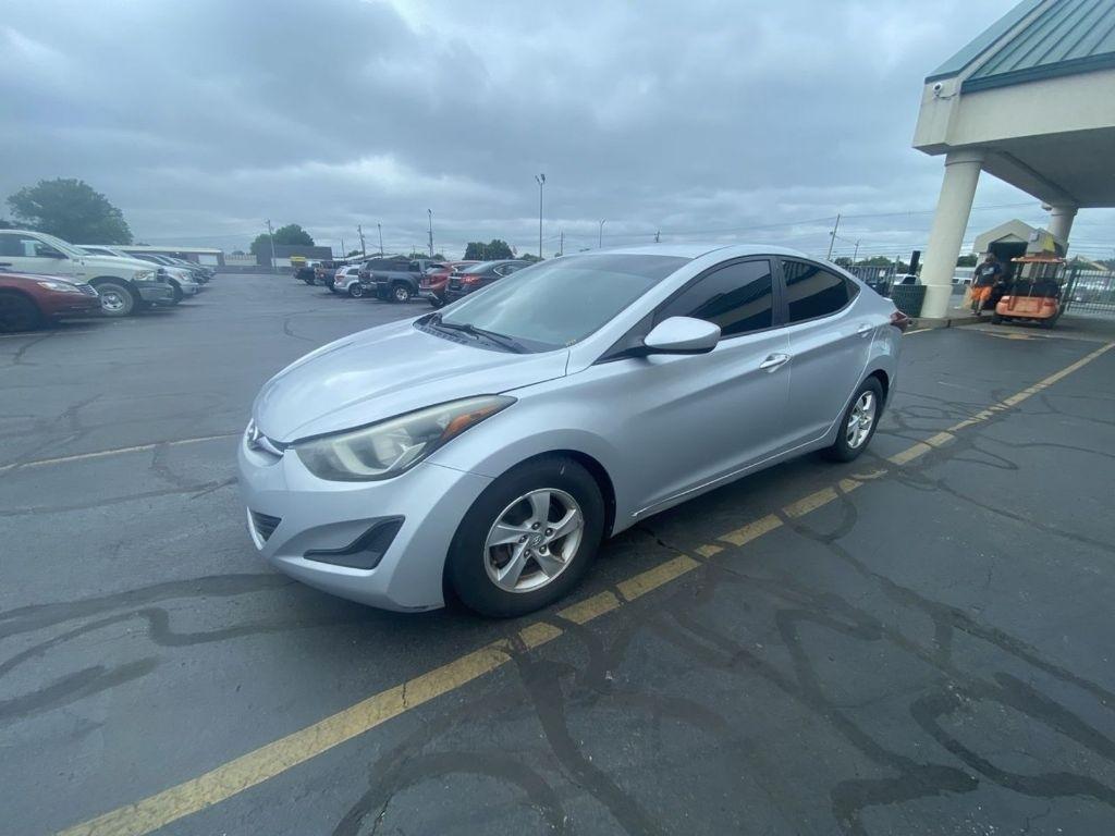 Hyundai Elantra GLS M/T 2014