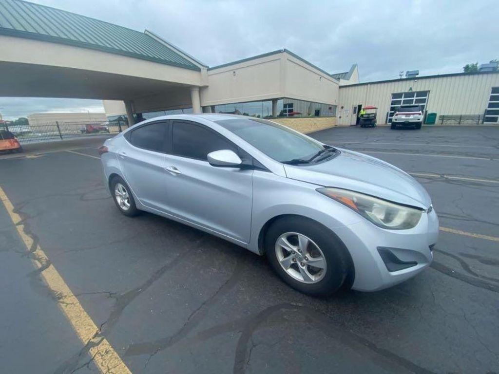 Hyundai Elantra GLS M/T 2014