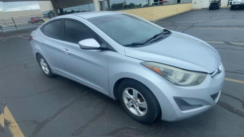 Hyundai Elantra GLS M/T 2014