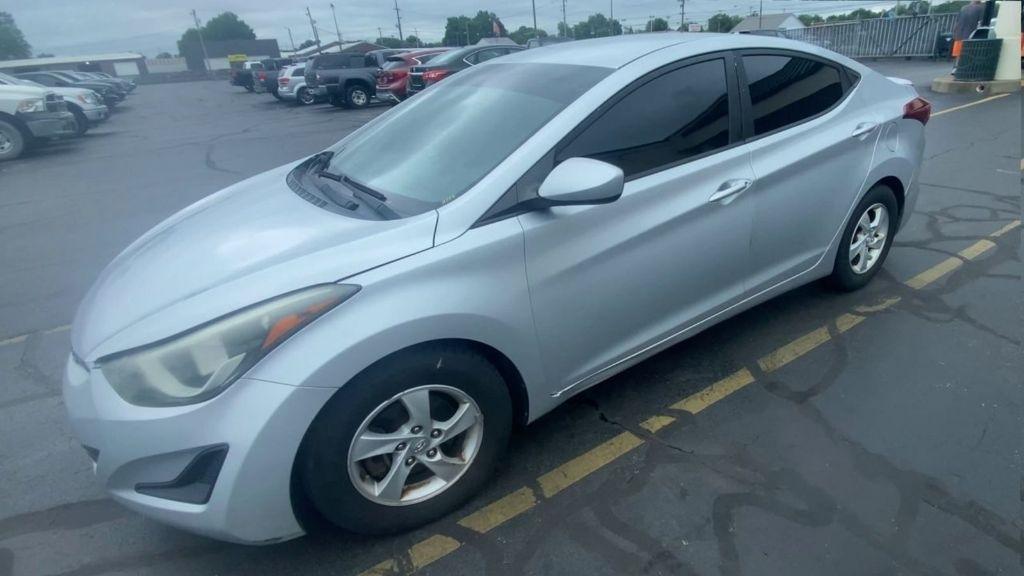 Hyundai Elantra GLS M/T 2014