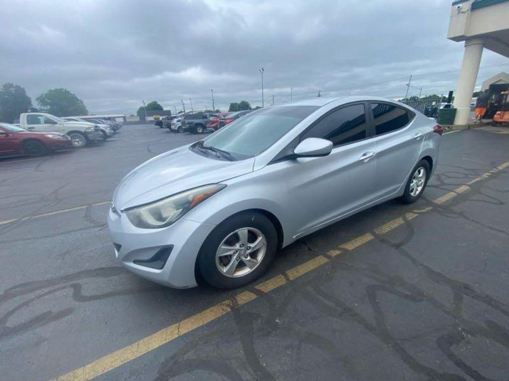 Hyundai Elantra GLS M/T 2014