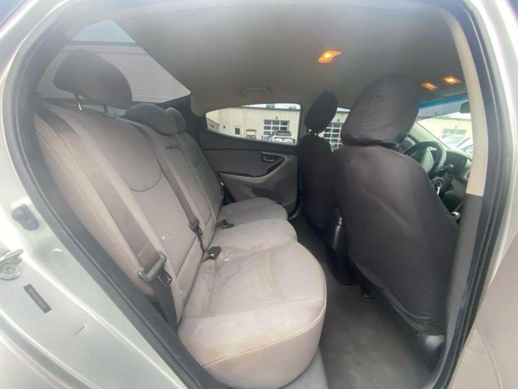 Hyundai Elantra GLS M/T 2014