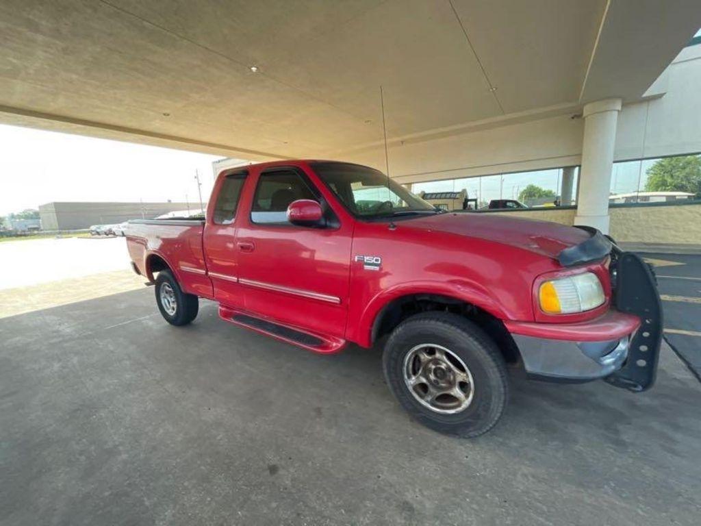 Ford F-150 XL SuperCab Short Bed 4WD 1998
