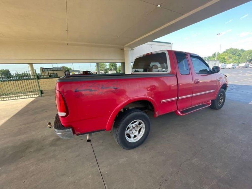 Ford F-150 XL SuperCab Short Bed 4WD 1998