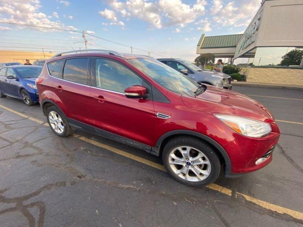 Ford Escape Titanium 4WD 2016
