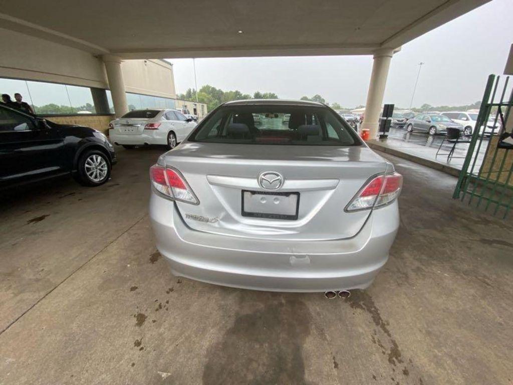 Mazda MAZDA6 i Sport 2012