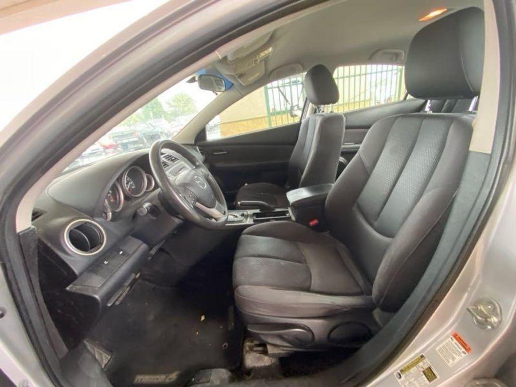 Mazda MAZDA6 i Sport 2012