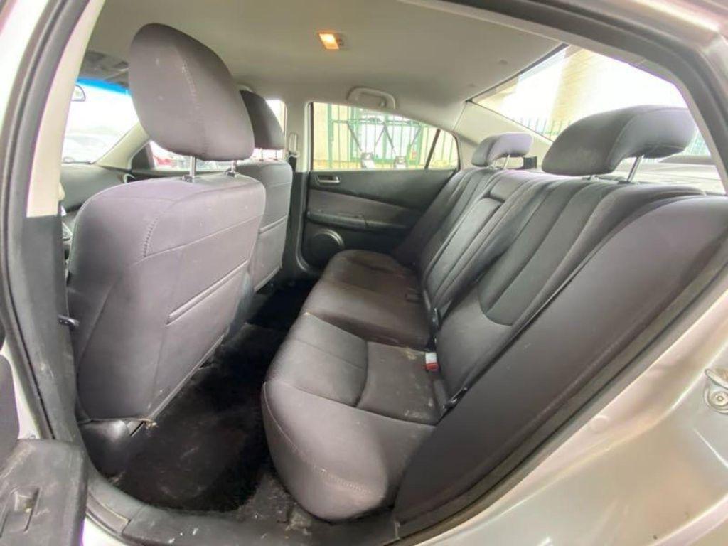 Mazda MAZDA6 i Sport 2012