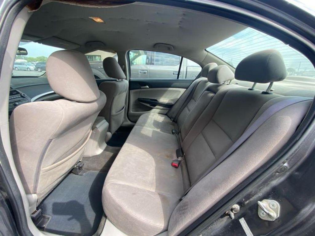 Honda Accord photo 13