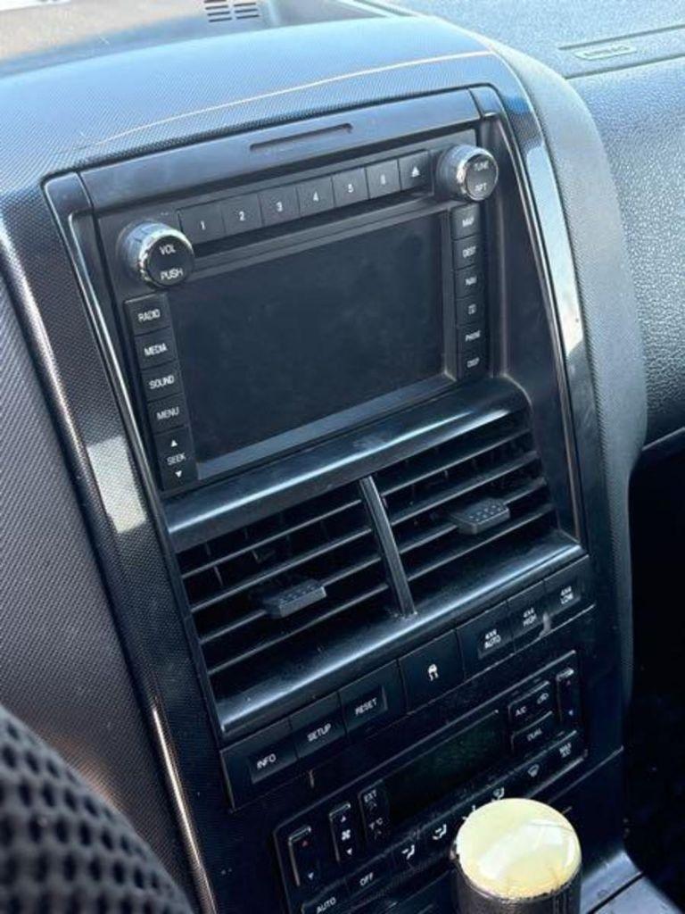 Ford Explorer Sport Trac Limited 4.6L 4WD 2010