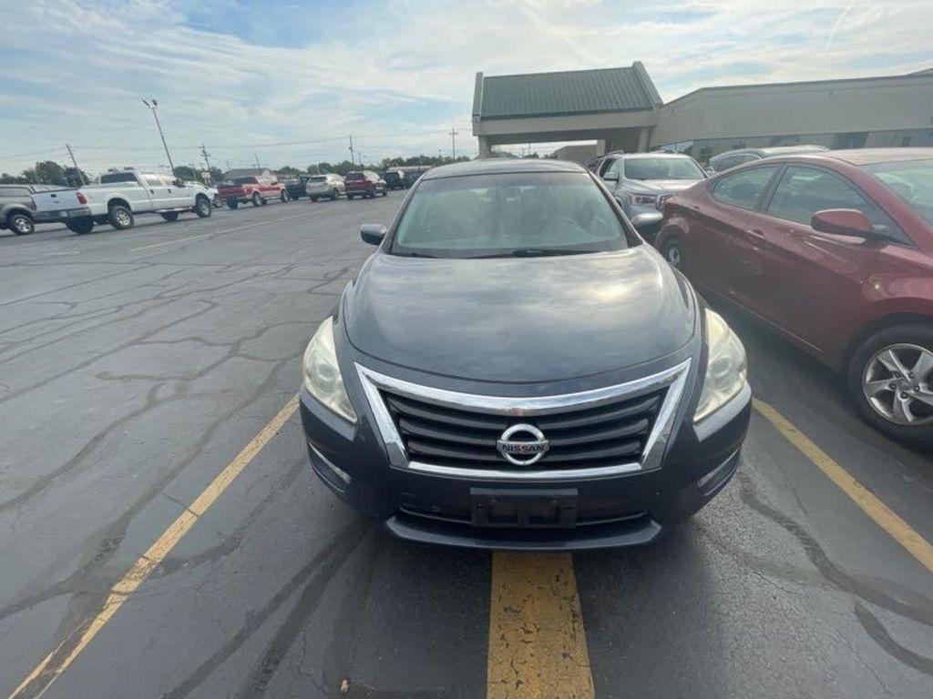 Nissan Altima 2.5 2013