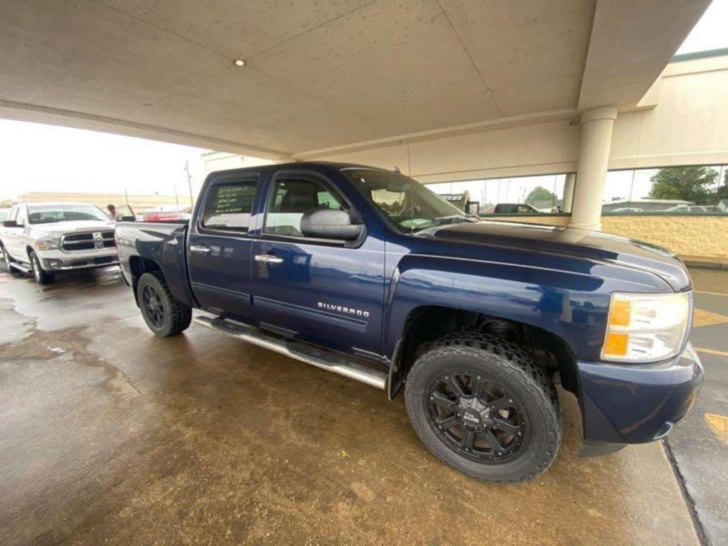 2011 Chevrolet Silverado 1500 LT Crew Cab 4WD