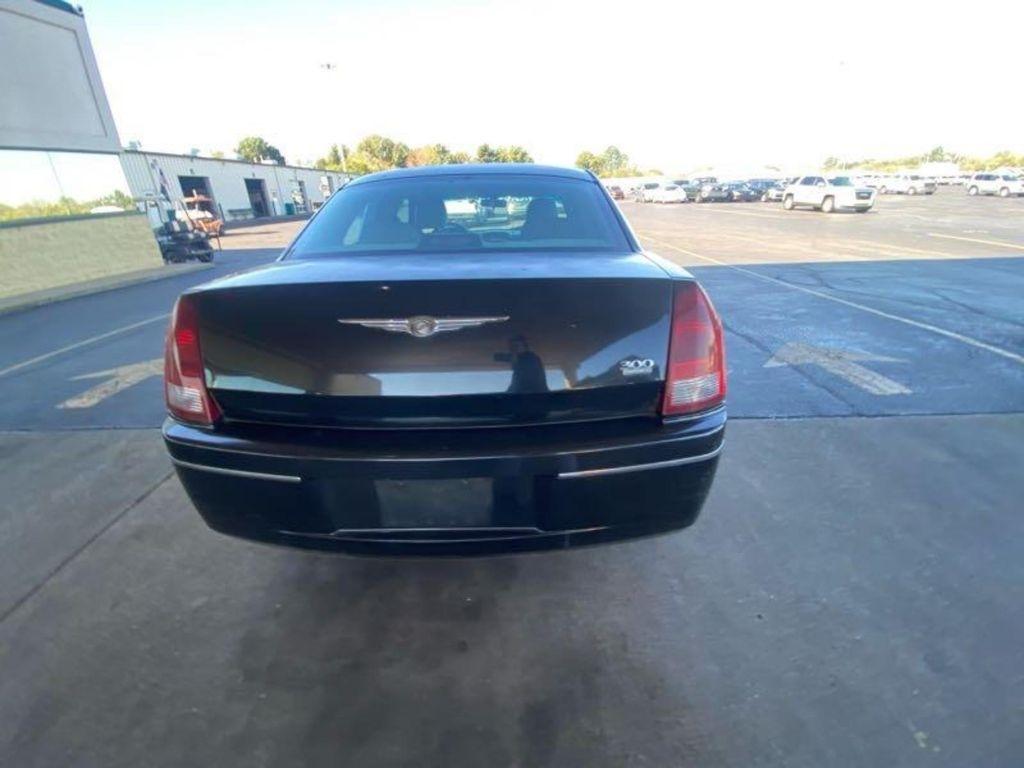 Chrysler 300 Touring 2005