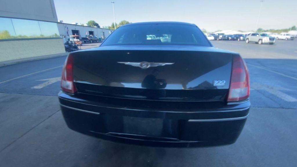 Chrysler 300 Touring 2005