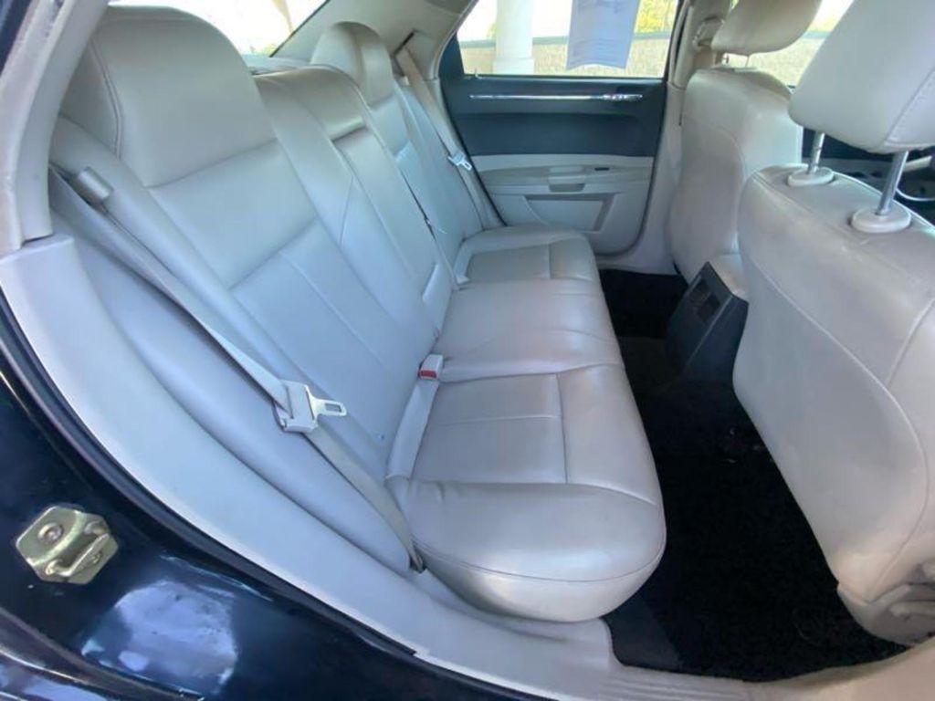 Chrysler 300 Touring 2005