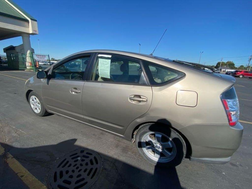 2005 Toyota Prius 4-Door Liftback