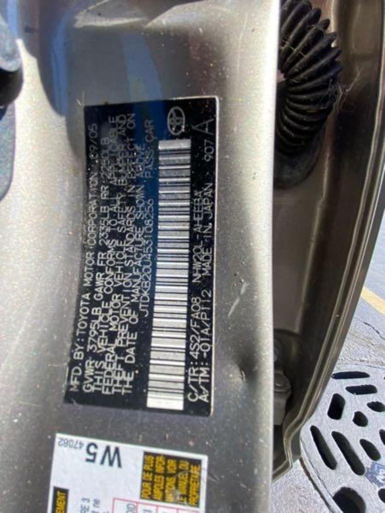 Toyota Prius 4-Door Liftback 2005