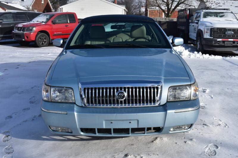 Mercury Grand Marquis 4dr Sdn LS 2011