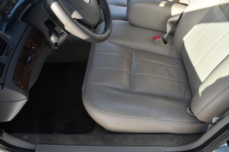 Mercury Grand Marquis 4dr Sdn LS 2011