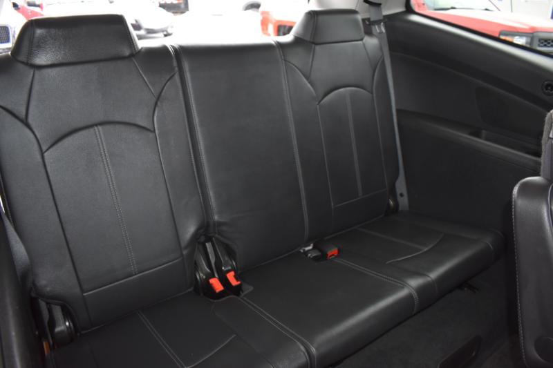 Chevrolet Traverse AWD 4dr LT w/2LT 2016