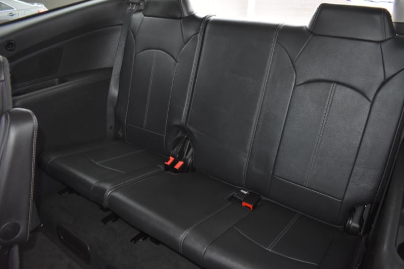 Chevrolet Traverse AWD 4dr LT w/2LT 2016