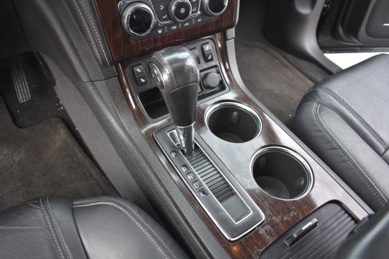 Chevrolet Traverse AWD 4dr LT w/2LT 2016