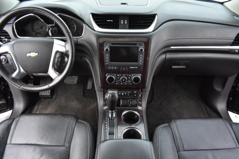 Chevrolet Traverse AWD 4dr LT w/2LT 2016