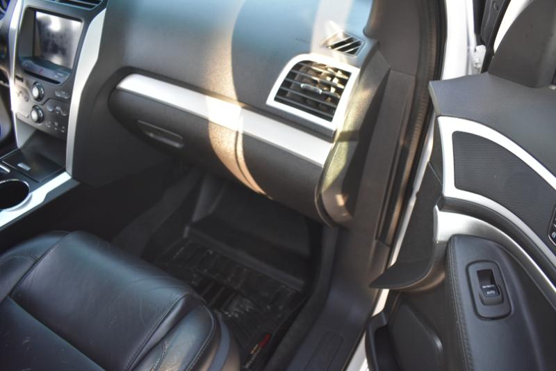 Ford Explorer 4WD 4dr XLT 2011