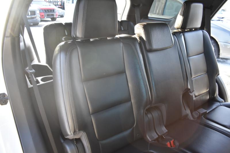 Ford Explorer 4WD 4dr XLT 2011