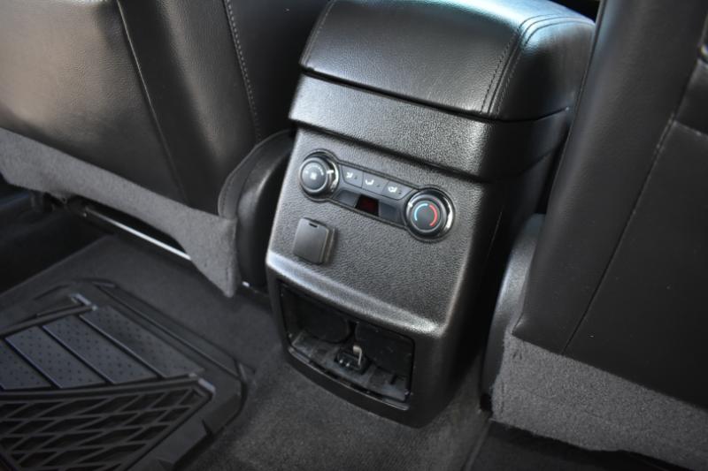 Ford Explorer 4WD 4dr XLT 2011