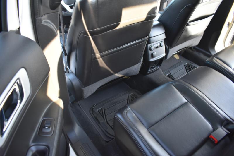 Ford Explorer 4WD 4dr XLT 2011