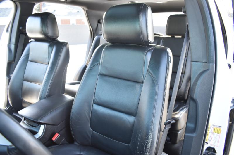 Ford Explorer 4WD 4dr XLT 2011