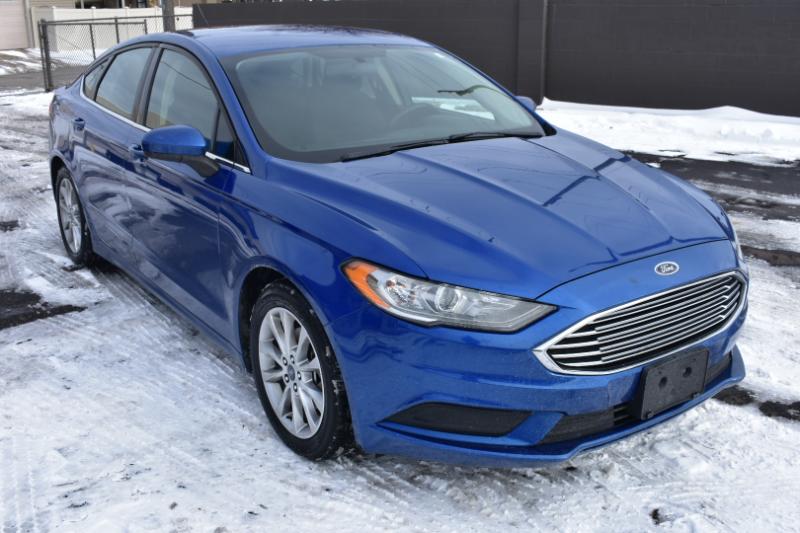Ford Fusion SE FWD 2017