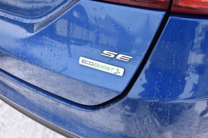 Ford Fusion SE FWD 2017