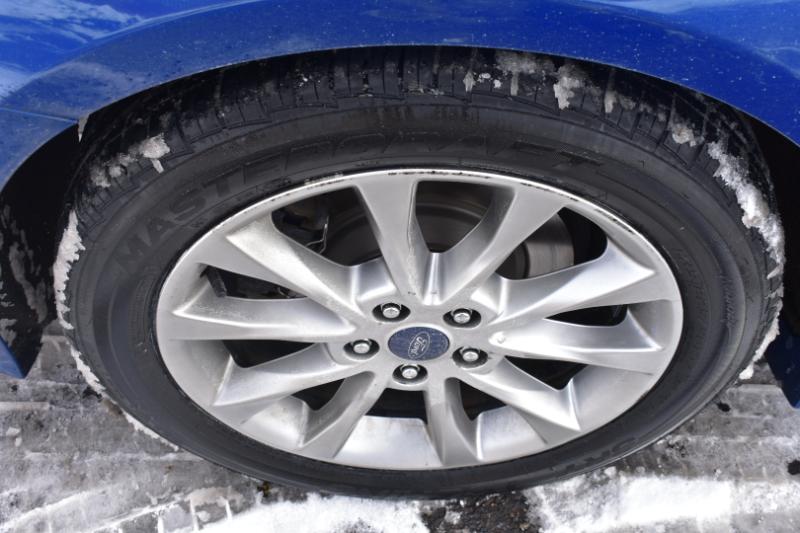 Ford Fusion SE FWD 2017