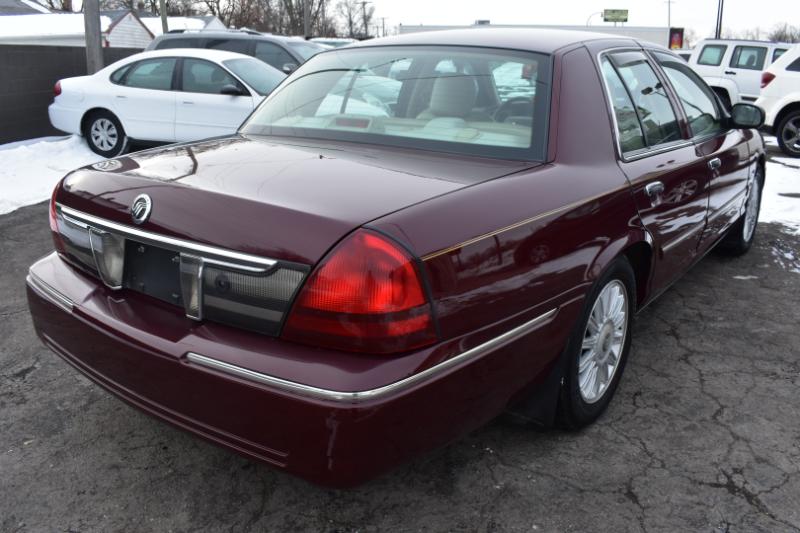 Mercury Grand Marquis 4dr Sdn LS 2009