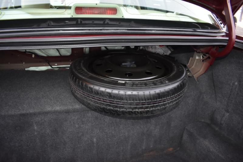 Mercury Grand Marquis 4dr Sdn LS 2009